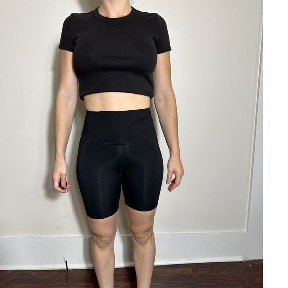 Everlane PERFORM Black Biker Shorts Size Small 8" Inseam - Picture 3 of 8